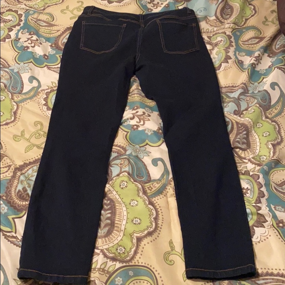 Clothes - Picture 3 of 5